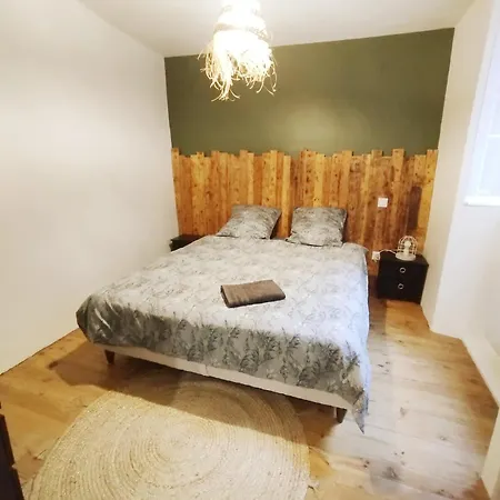 Casa de Férias Maison Avec Jardin Aux Cabannes - Ariege