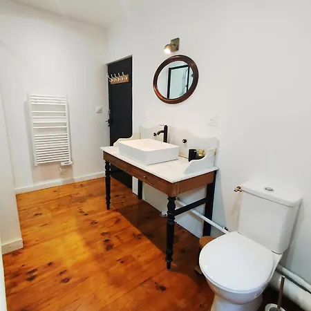 Casa de Férias Maison Avec Jardin Aux Cabannes - Ariege *