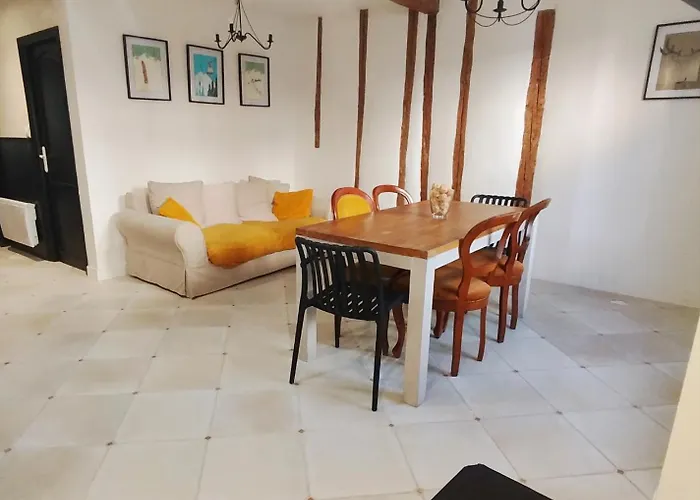 Maison Avec Jardin Aux Cabannes - Ariege * レ・キャバネス